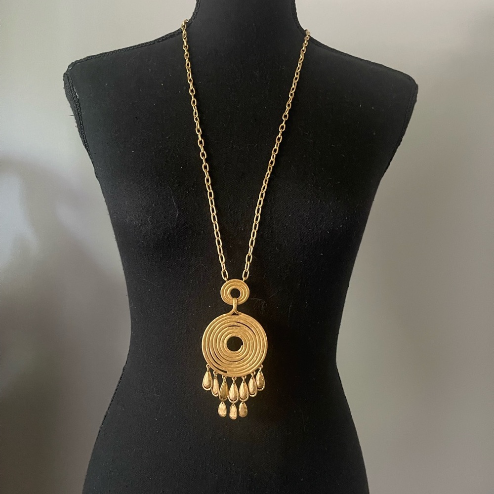 Stella & Dot Long Necklace in Gold tone with Round Spiral Pendant